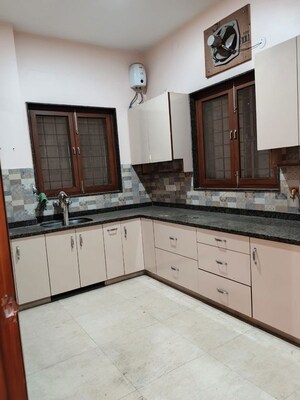 Kitchen in 4 BHK Builder Floor at Sector 46 – for Rent
