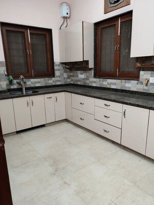Kitchen in 4 BHK Builder Floor at Sector 46 – for Rent