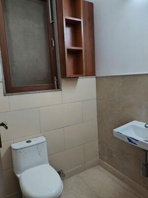 Bathroom in 4 BHK Builder Floor at Sector 46 – for Rent