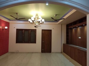 4 BHK Builder Floor For Rent in Sector 46