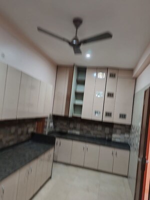 Kitchen in 4 BHK Builder Floor at Sector 46 – for Rent