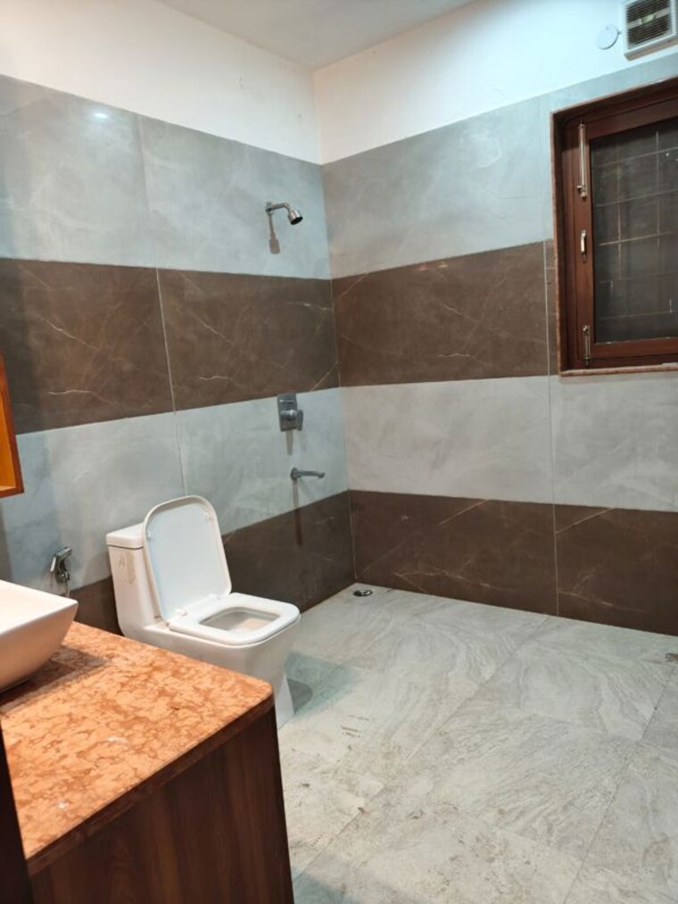 Kitchen, sector 46 4 Bedroom 3250 Sq.Ft. Builder Floor In Sector 46 Faridabad 10611157