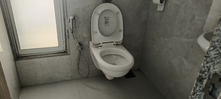 Bathroom, skyblu-72-corp Commercial Office Space 1400 Sq.Ft. In Sakinaka Mumbai 10611164