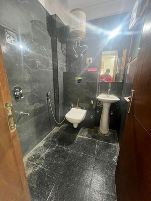 Bathroom in 2 BHK Builder Floor at Saket – for Rent