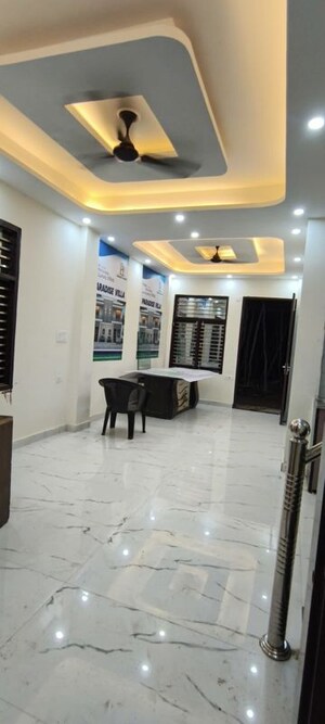 Team Area in 4 BHK Villa at Sindhuja Greens, Sector 10 Greater Noida – for Rent
