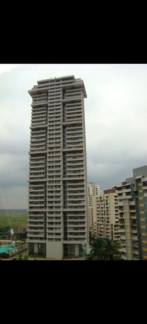 4 BHK Apartment – Exterior View View at Oberoi Realty Sky Heights, Andheri West - for Sale
