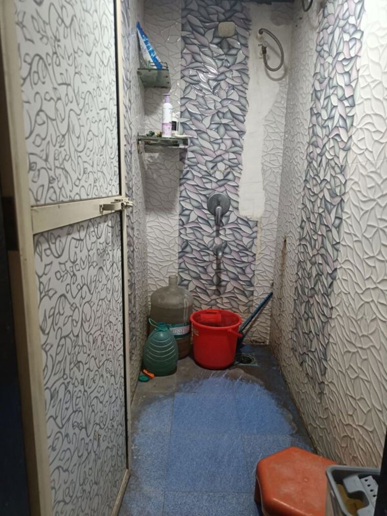 Bathroom, garden-view-apartment Studio 486 Sq.Ft. Apartment In Goregaon East Mumbai 10523314