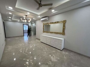3 BHK Builder Floor For Rent in Sector 42