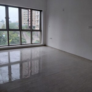 2 BHK Apartment For Rent in Aradhana CHS Bandra, Bandra East