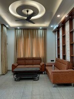 2 BHK 200 Sq.Mt. Builder Floor in RWA Apartments Sector 108