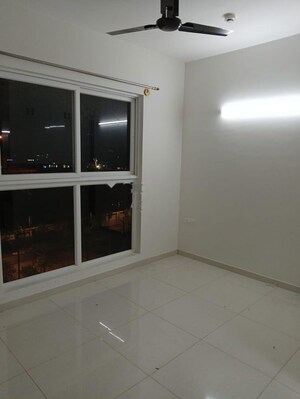 Room in 2 BHK Apartment at Godrej Ananda, Bagaluru – for Rent