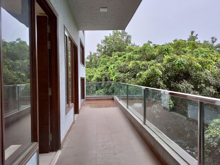 Balcony, ansal-sushant-lok-i 3 Bedroom 1735 Sq.Ft. Builder Floor In Sector 43 Gurgaon 10611257