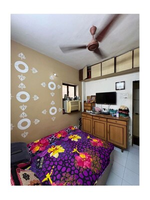 Bedroom in 2 BHK Apartment at Vashi Sector 28 – for Sale
