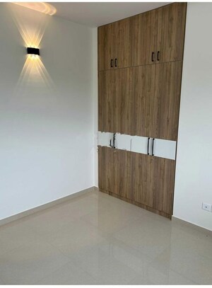 Furnished Amenities in 3 BHK Apartment at Godrej Aqua, International Airport Road – for Rent