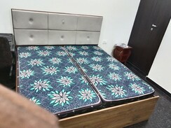 1 RkBuilder Floor For Rent in Builder Floor
