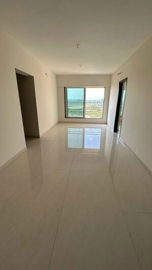 Room in 2 BHK Apartment at Lotus Sky Garden, Malad West – for Sale
