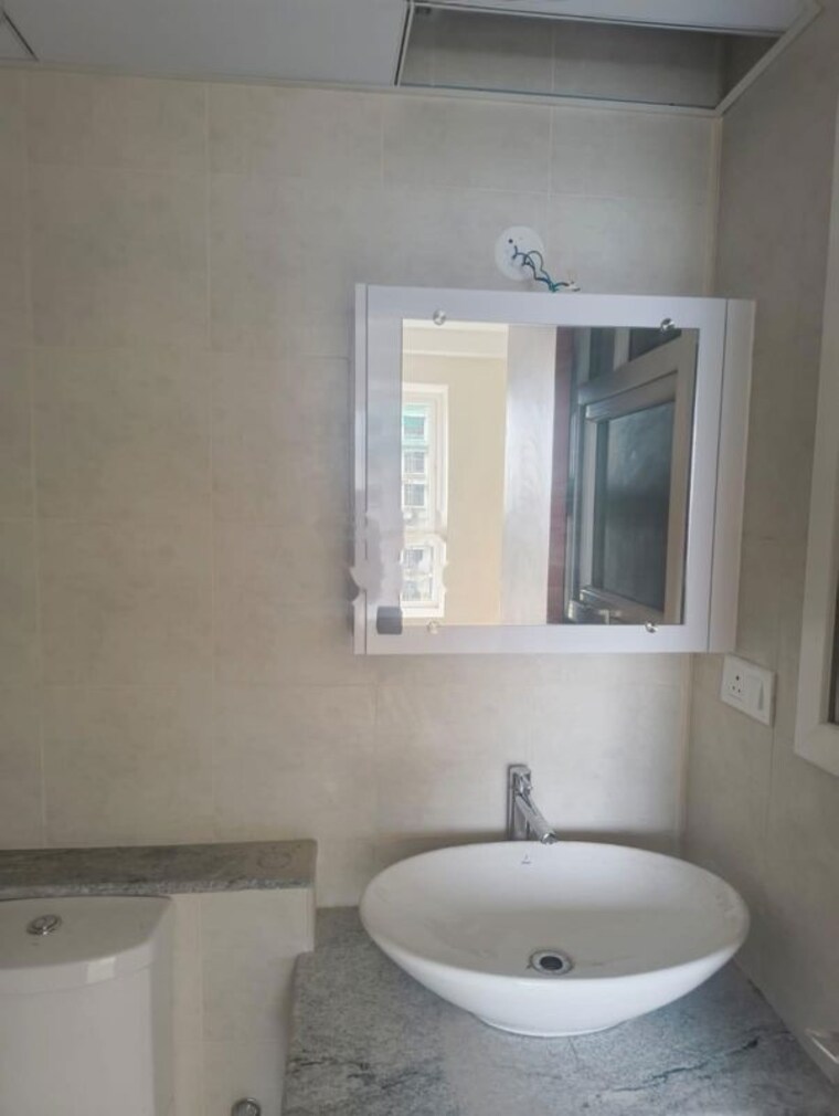 Bathroom, l-t-raintree-boulevard-phase-2 4 Bedroom 2894 Sq.Ft. Apartment In Hebbal Bangalore 10611283