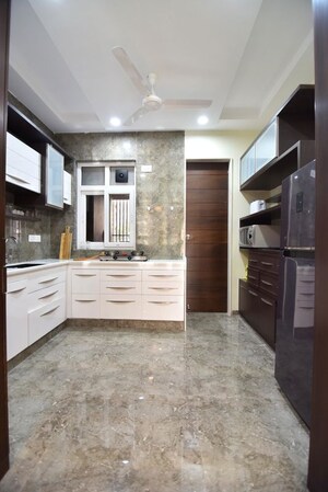 Kitchen in 2 BHK Apartment at Tejraj Ramaratna, J M Road – for Rent