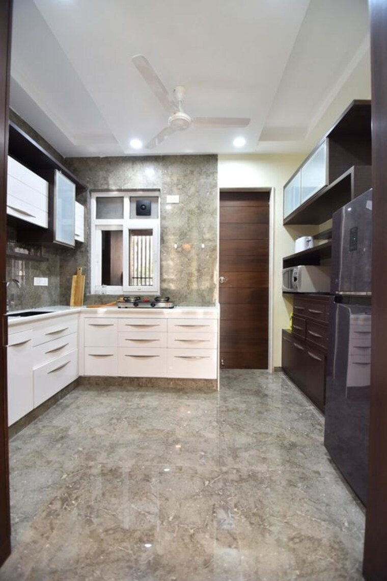 Kitchen, tejraj-ramaratna 2 Bedroom 1000 Sq.Ft. Apartment In J M Road Pune 10611279