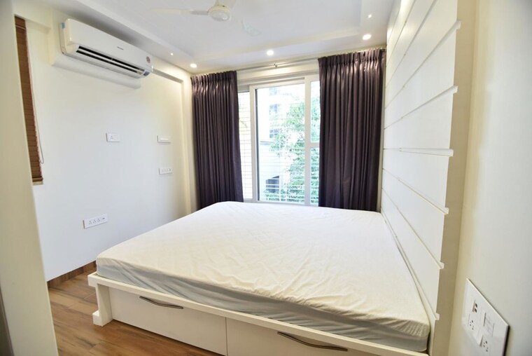 Bedroom, tejraj-ramaratna 2 Bedroom 1000 Sq.Ft. Apartment In J M Road Pune 10611279