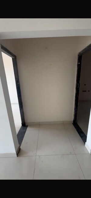 Room in 3 BHK Apartment at Candeur Crescent, Serilingampally – for Sale