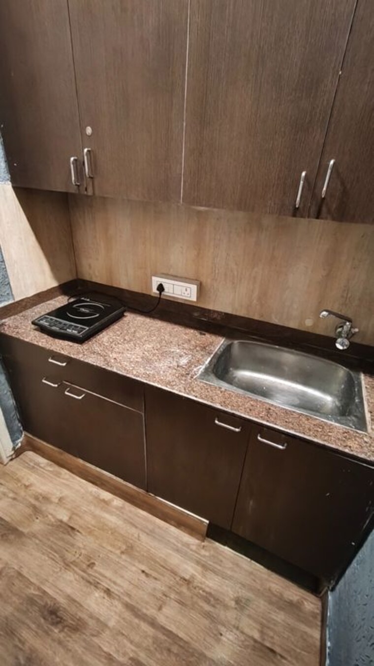 Kitchen, sushant lok i 1 Bedroom 215 Sq.Yd. Builder Floor In Sushant Lok I Gurgaon 10611323