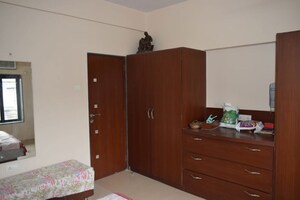 Furnished Amenities in 2 BHK Apartment at Eucress CHS, Wadala – for Rent