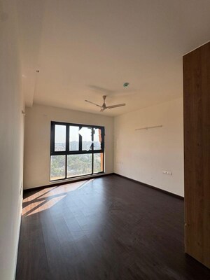 Room in 3 BHK Apartment at Purva Atmosphere, Thanisandra Main Road – for Rent