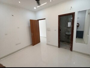 Room in 3.5 BHK Apartment at Prestige Tranquil, Kokapet – for Rent