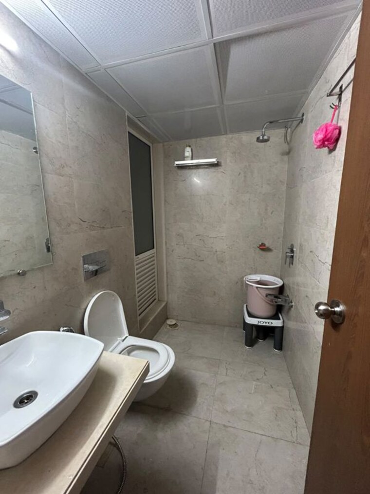 Bathroom, dosti-west-county 2 Bedroom 635 Sq.Ft. Apartment In Balkum Pada Thane 10611353