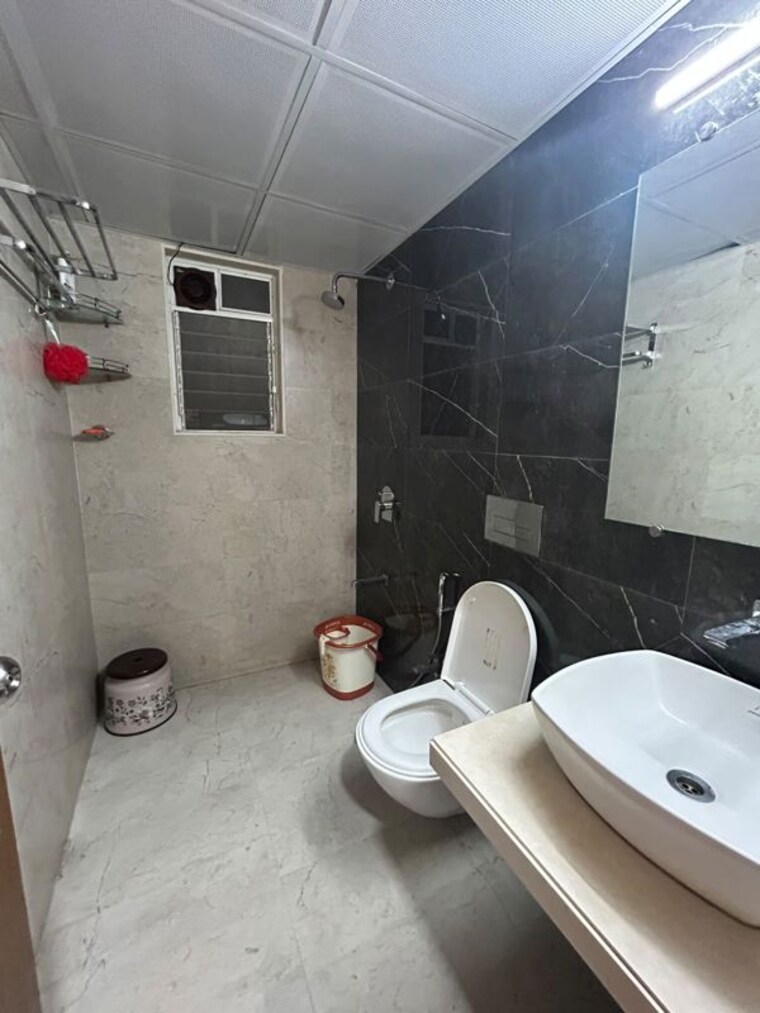 Bathroom, dosti-west-county 2 Bedroom 635 Sq.Ft. Apartment In Balkum Pada Thane 10611353