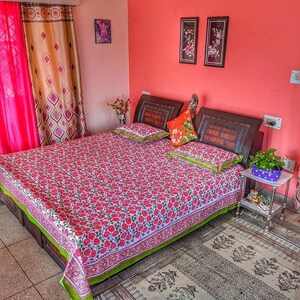  Pg For Rent in Vinay Khand 3