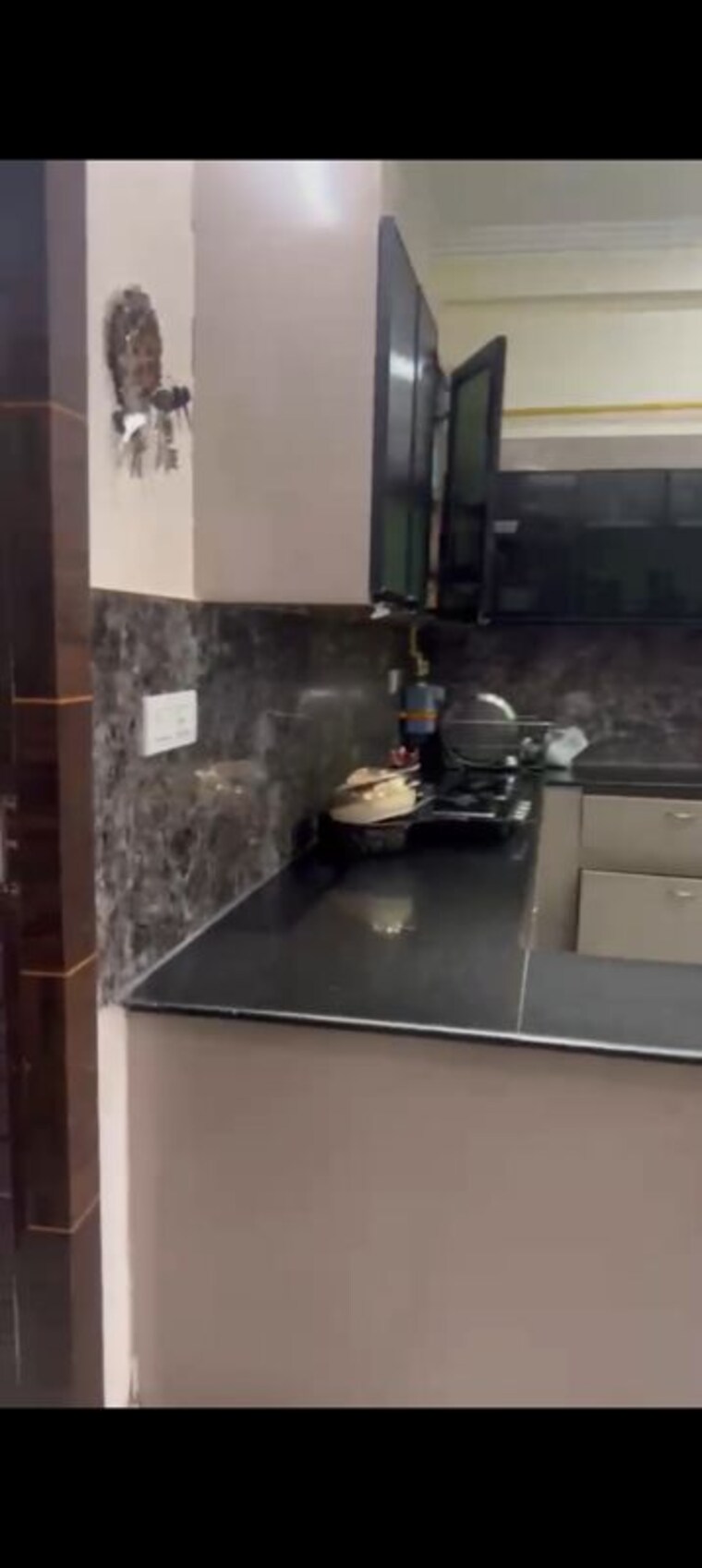 Kitchen, nehru nagar iii 3 Bedroom 200 Sq.Yd. Builder Floor In Nehru Nagar Iii Ghaziabad 10611398