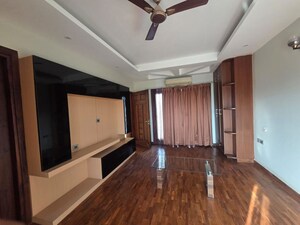 Kitchen in 6+ BHK Independent House at Sector 10 – for Rent