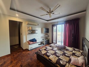 Bedroom in 6+ BHK Independent House at Sector 10 – for Rent