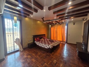 Living Room in 6+ BHK Independent House at Sector 10 – for Rent