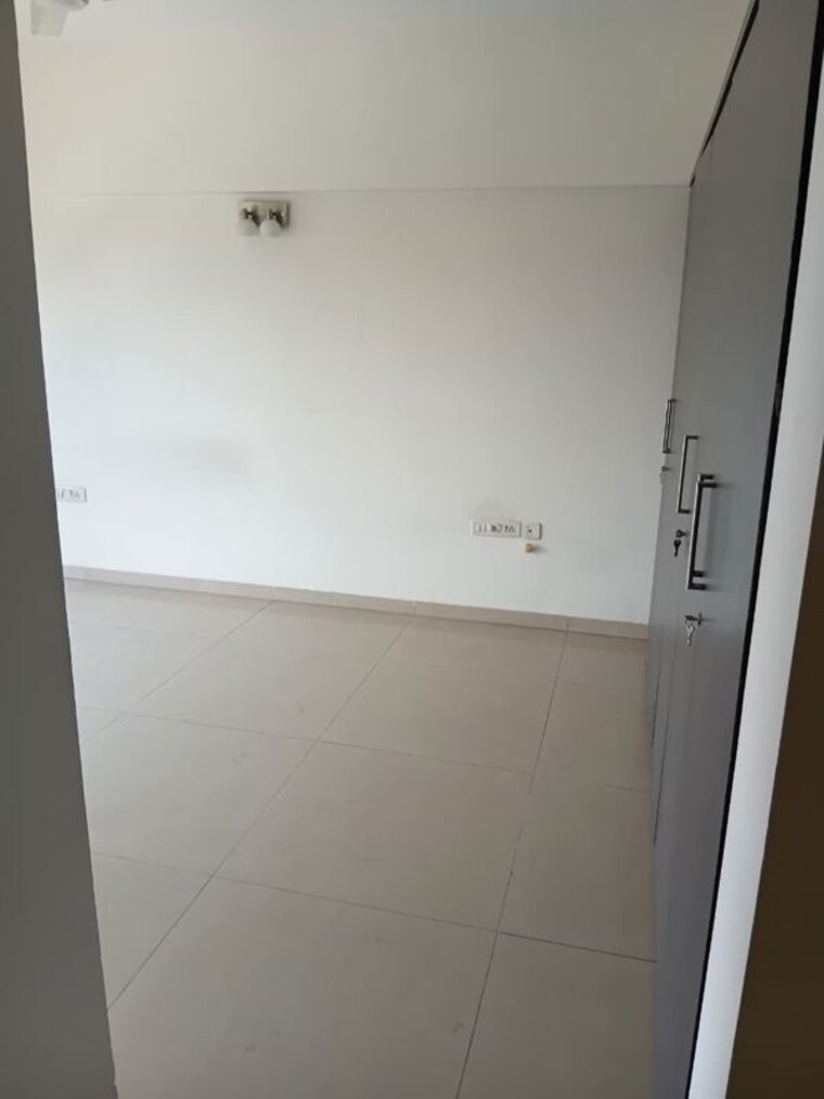 Room, lunkad-skylounge 3 Bedroom 1290 Sq.Ft. Apartment In Kalyani Nagar Pune 10611402