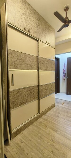 Room in 2 BHK Apartment at Pebbles II, Bavdhan – for Rent
