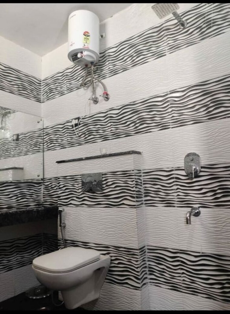 Bathroom, pivotal-riddhi-siddhi 2 Bedroom 587 Sq.Ft. Apartment In Sector 99 Gurgaon 10611421