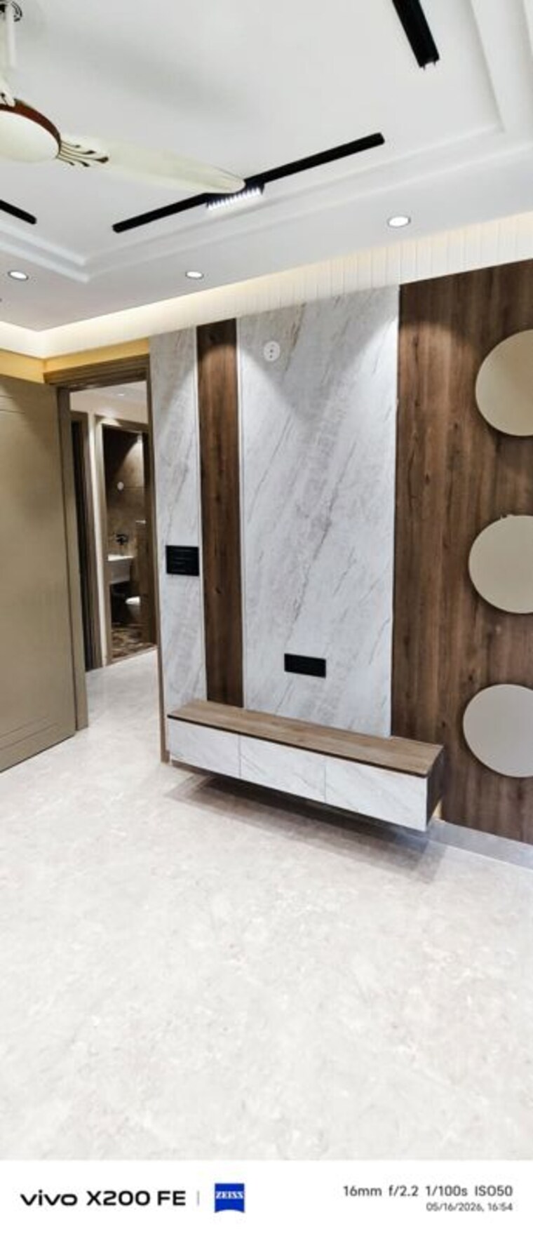 Bathroom, dwarka mor 2 Bedroom 60 Sq.Yd. Builder Floor In Dwarka Mor Delhi 10611454