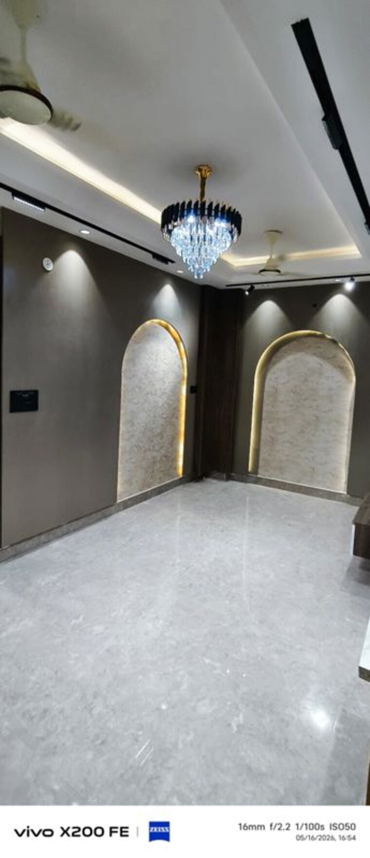 Living Room, dwarka mor 2 Bedroom 60 Sq.Yd. Builder Floor In Dwarka Mor Delhi 10611454