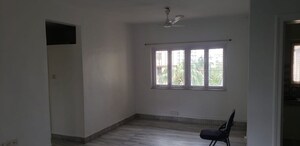  2 BHK Apartment at Noopur CHS, Vile Parle West – for Rent