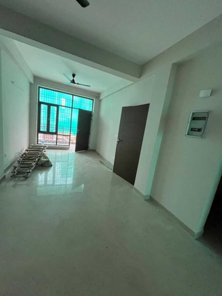 Room, bptp-park-elite-floors 3 Bedroom 250 Sq.Yd. Builder Floor In Sector 85 Faridabad 10611451