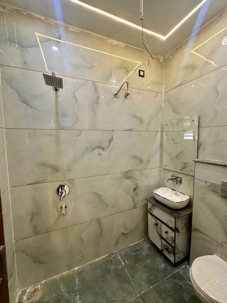 Bathroom, sector 123 4 Bedroom 107 Sq.Yd. Independent House In Sector 123 Mohali 10611470