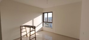 Room in 3 BHK Apartment at Paranjape Gloria Grand, Bavdhan – for Rent