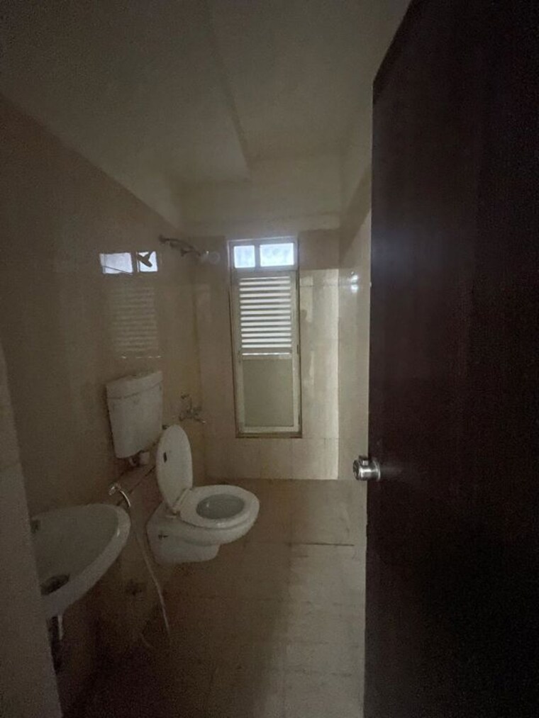 Bathroom, paranjape-gloria-grand 3 Bedroom 1450 Sq.Ft. Apartment In Bavdhan Pune 10611476