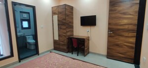 Bedroom in 6+ BHK Independent House at Ansal Sushant Lok I, Sector 43 – for Sale