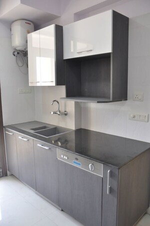 Kitchen in 4 BHK Apartment at DLF The Wellington Estate, Dlf Phase V – for Rent