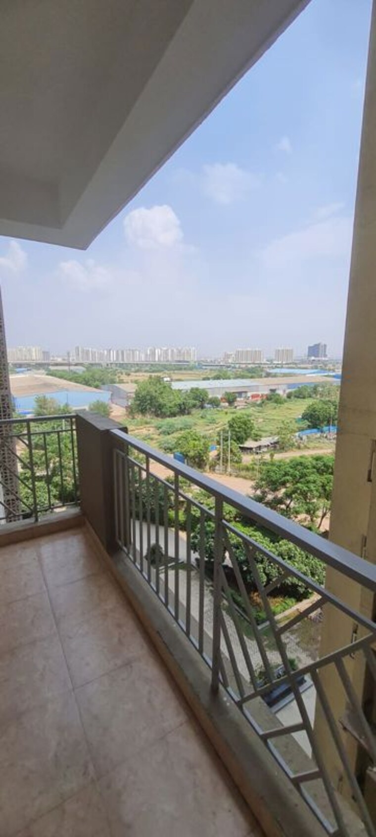 Balcony, pareena-coban-residences 4 Bedroom 1997 Sq.Ft. Apartment In Sector 99a Gurgaon 10611499