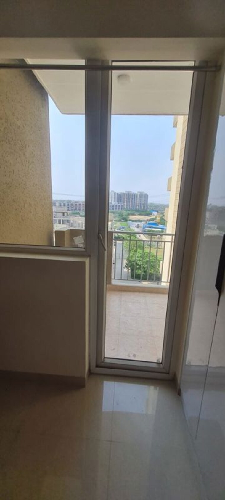 Balcony, pareena-coban-residences 4 Bedroom 1997 Sq.Ft. Apartment In Sector 99a Gurgaon 10611499